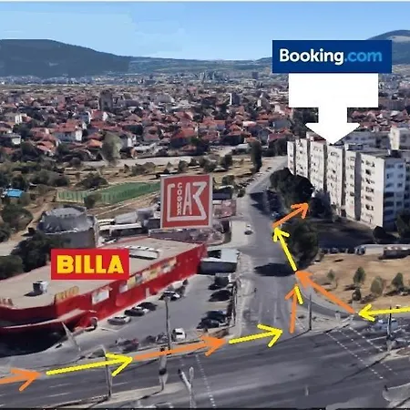 Частна квартира 2 Bedrooms With Private Bath And Balcony Near The Airport София